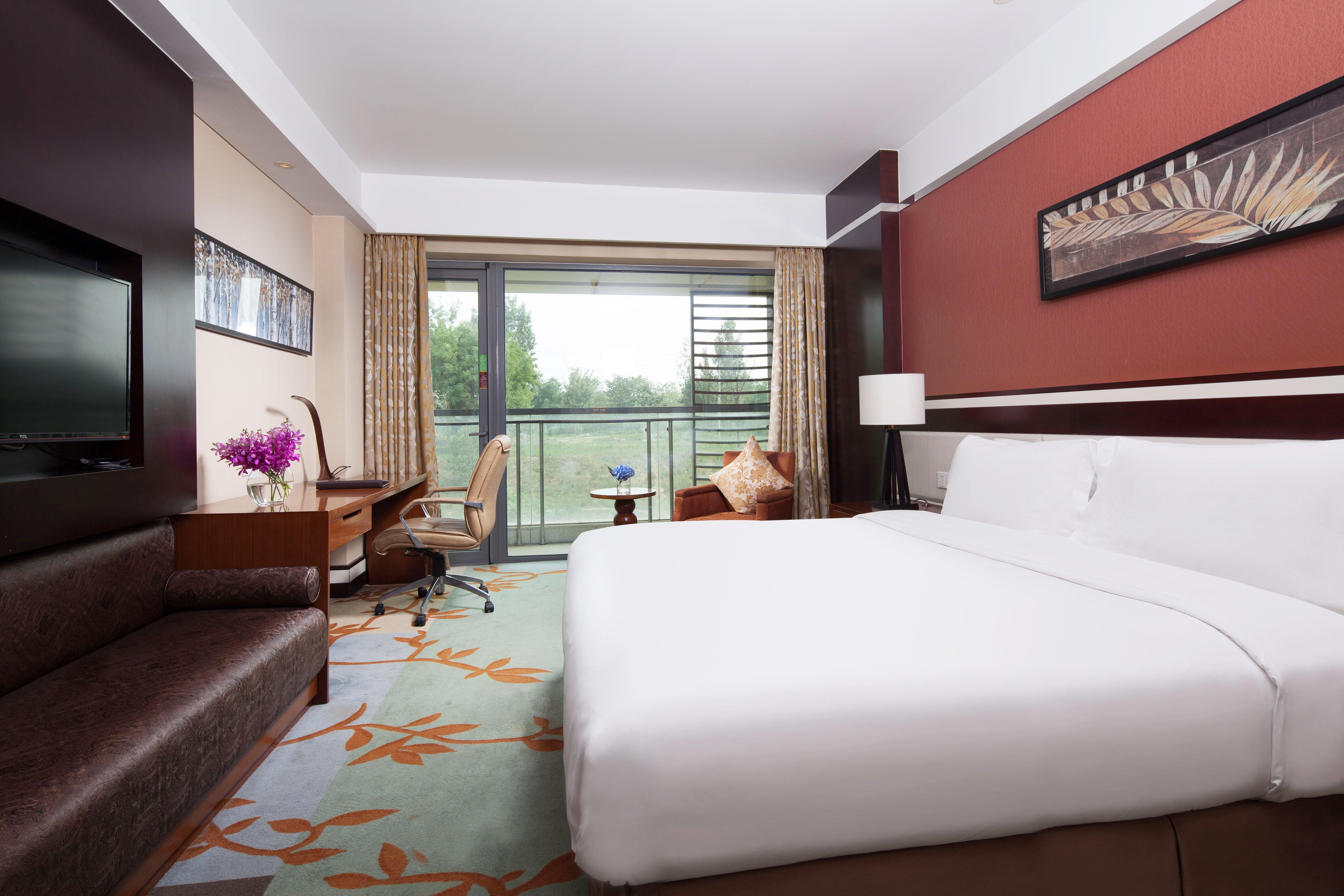 Holiday Inn Beijing Shijingshan Parkview By Ihg Exterior photo